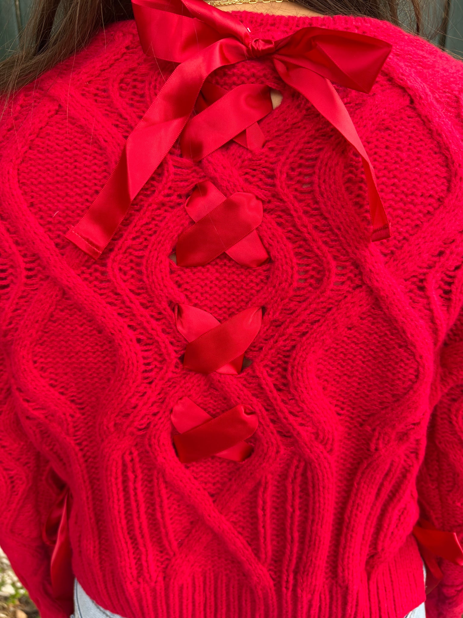 Ribbon Rouge Sweater